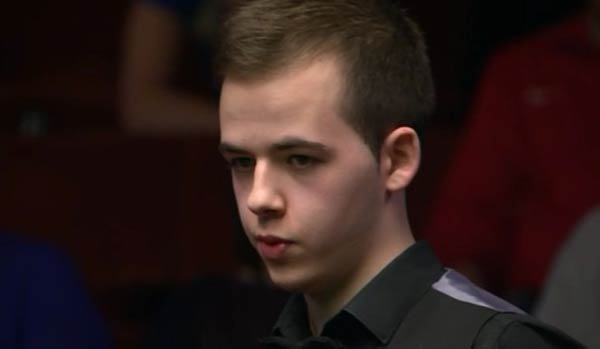 戴维斯也曾 戴维斯也曾