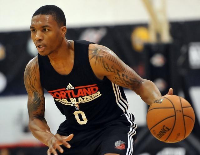 法布雷加斯 法布雷加斯