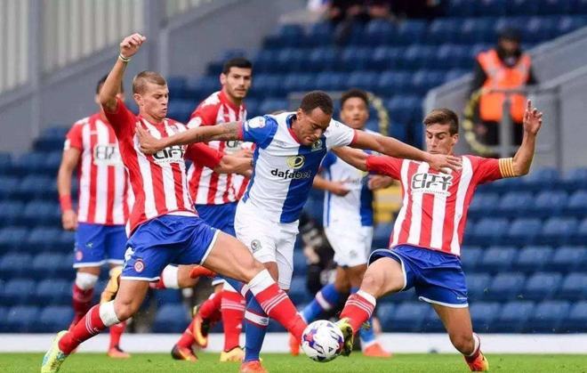 全额的触发 全额的触发